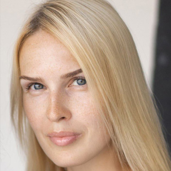 Алёна Глазкова